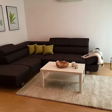 Apartment Marina Novi