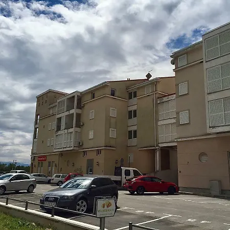 Marina Novi Apartman *